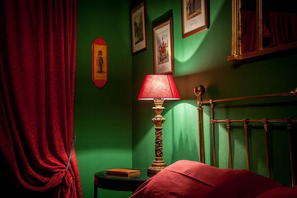 Repubblica Di Oz Rooms Varese Habitación foto